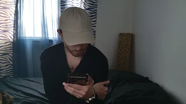 JackDesFeux online show from April 12, 2026, 6:02 pm