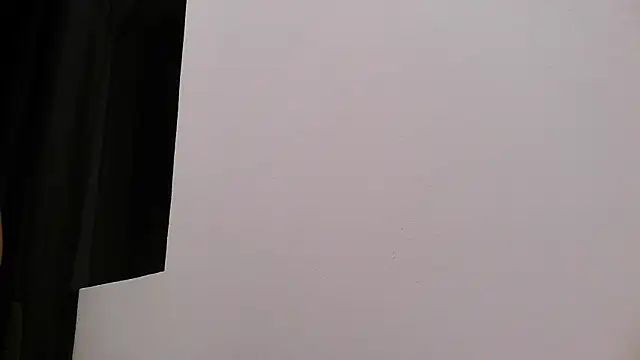 Snapshot of Brunna_Ella chatting on March 12, 2025, 12:42 am Brunna Ella online show from March 12, 2025, 12:42 am