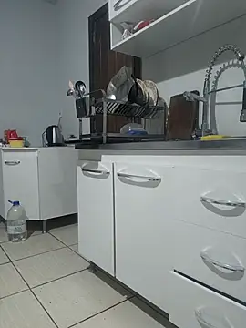 Brunna Ella online show from November 11, 2025, 6:08 pm