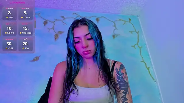 SaturnooStonee online show from October 30, 2025, 2:35 am