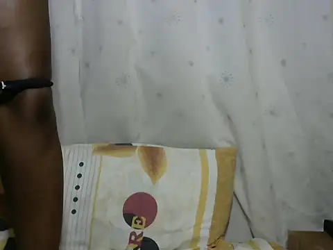 pussified shawrie01 online show from November 8, 2025, 11:10 am