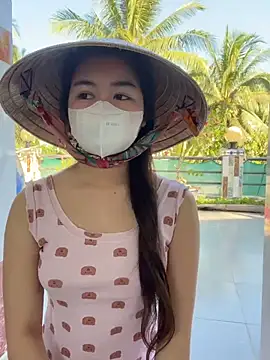 BabyThree  online show from February 17, 2025, 8:52 am