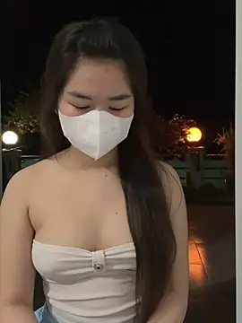 BabyThree  online show from March 2, 2025, 1:49 pm