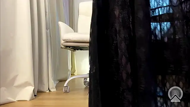 Snapshot of misskaassandraa chatting on June 6, 2026, 11:15 am misskaassandraa online show from June 6, 2026, 11:15 am