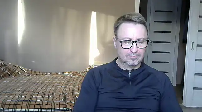 Snapshot of HarrySnake chatting on December 13, 2024, 10:30 am HarrySnake online show from December 13, 2024, 10:30 am