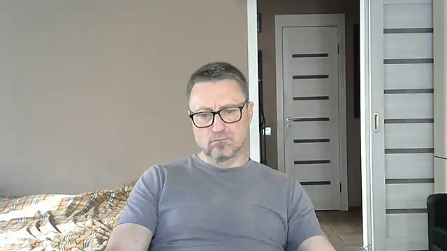 Snapshot of HarrySnake chatting on March 20, 2025, 11:16 am HarrySnake online show from March 20, 2025, 11:16 am