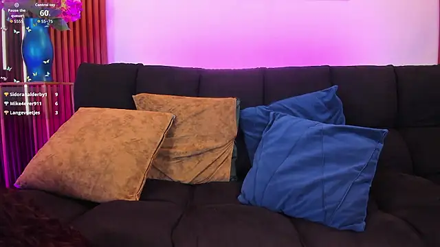 Snapshot of Zayda_1 chatting on March 1, 2026, 12:23 am Zayda 1 online show from March 1, 2026, 12:23 am