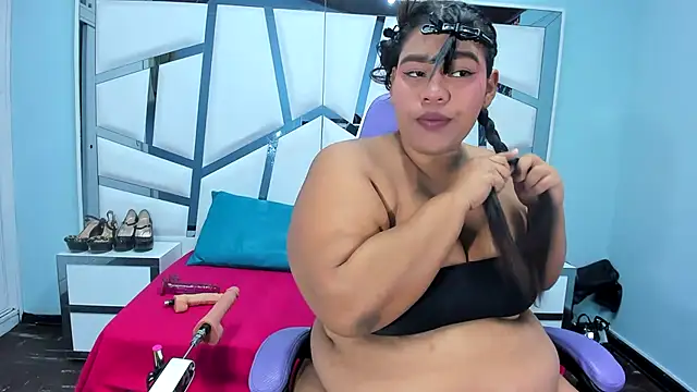 chanel hot 001 online show from November 29, 2025, 4:15 am