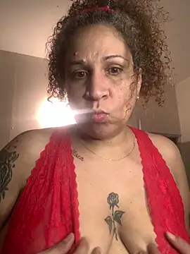 Snapshot of ladycreamypr2 chatting on February 11, 2026, 4:06 am ladycreamypr2 online show from February 11, 2026, 4:06 am