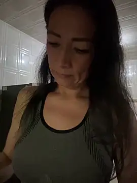 Yulia sx online show from April 2, 2026, 11:46 pm