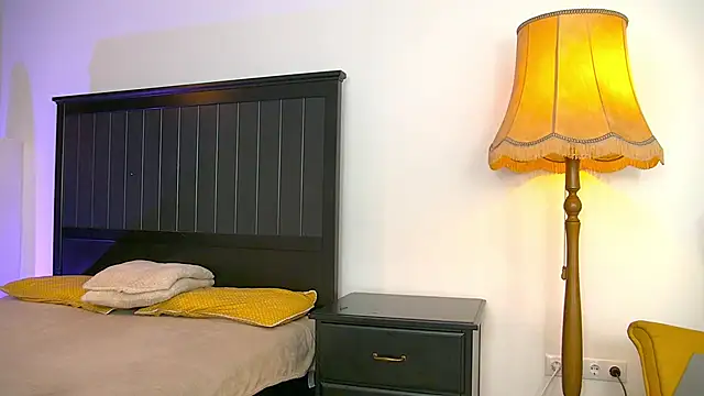 Yanira Muslim online show from February 25, 2026, 5:06 am