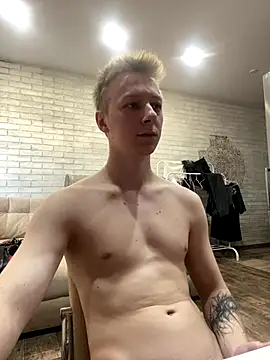 Snapshot of sladkiyoo chatting on September 20, 2025, 8:15 am sladkiyoo online show from September 20, 2025, 8:15 am