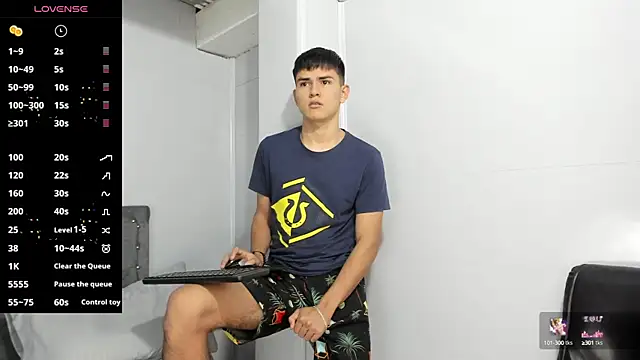 Jacobb Lee online show from December 30, 2024, 8:47 pm