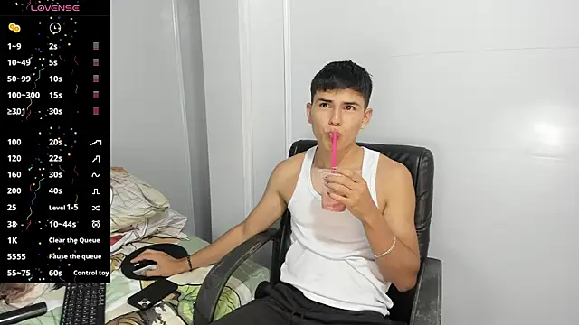 Jacobb Lee online show from February 14, 2025, 9:21 pm