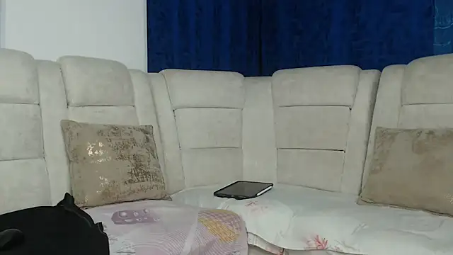 Hot Sharks  online show from April 9, 2026, 7:25 am