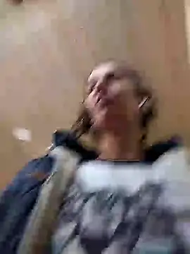 rebekka simpson online show from March 3, 2025, 2:37 pm