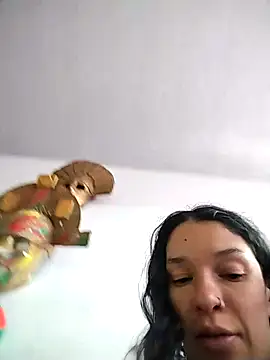 rebekka simpson online show from October 1, 2025, 3:40 pm