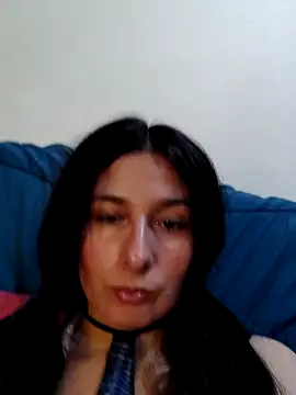 Snapshot of Bigyummmzul chatting on March 3, 2026, 10:26 pm Bigyummmzul online show from March 3, 2026, 10:26 pm