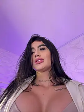 SOPHICARTERS online show from November 28, 2025, 12:19 pm