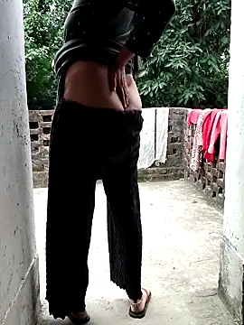 Hot-rubina online show from September 15, 2025, 10:37 am