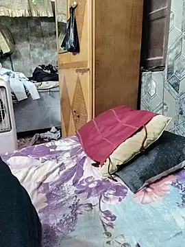 Hot-rubina online show from June 27, 2026, 2:05 am