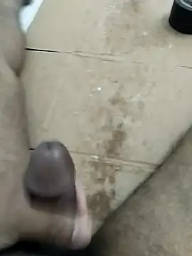 cenyon124 online show from December 15, 2025, 4:00 pm