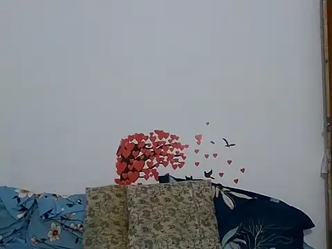 sparkling queen online show from December 18, 2024, 8:31 am