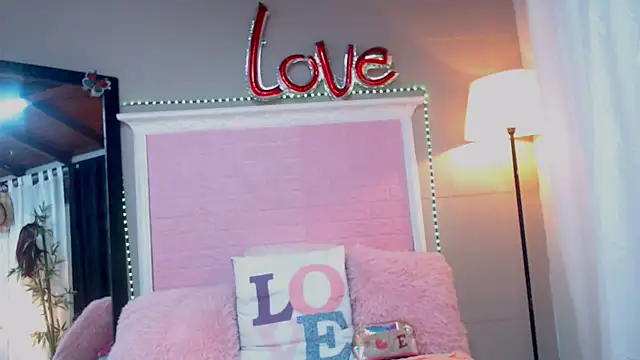 JessyZoe online show from March 11, 2025, 11:23 am