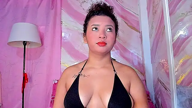 JessyZoe online show from May 25, 2026, 2:01 pm