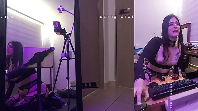 kinkstar5 online show from October 21, 2025, 4:19 pm