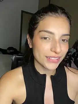 dakota le online show from February 12, 2025, 1:41 am