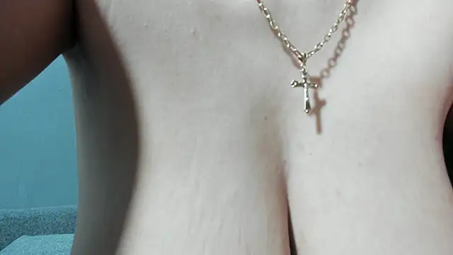 SexxyMeriem online show from December 5, 2025, 8:12 am