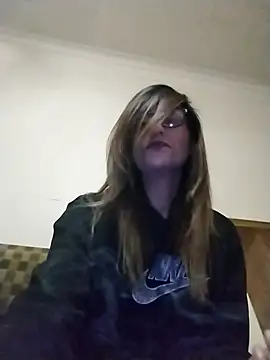 Snapshot of karmicQueen669 chatting on May 12, 2026, 5:32 pm karmicQueen669 online show from May 12, 2026, 5:32 pm