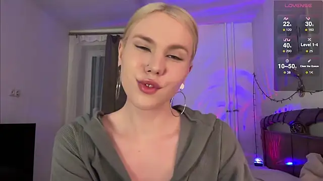 DanielPaige  online show from January 17, 2025, 6:23 pm