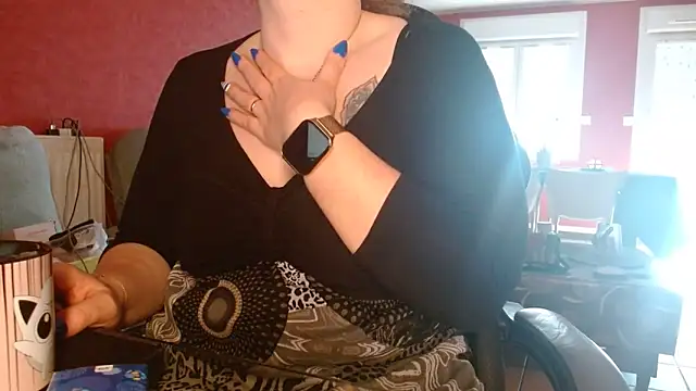 Snapshot of cruellaculdenfer67 chatting on March 21, 2025, 1:45 pm cruellaculdenfer67 online show from March 21, 2025, 1:45 pm