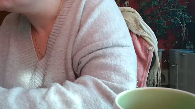 Snapshot of cruellaculdenfer67 chatting on February 2, 2026, 9:19 am cruellaculdenfer67 online show from February 2, 2026, 9:19 am