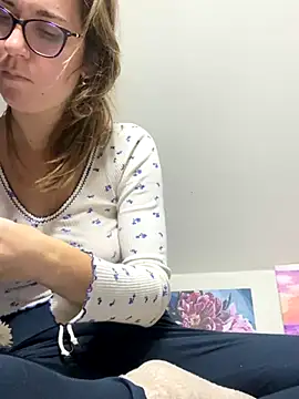 Snapshot of ur_pleasure_ chatting on December 1, 2024, 11:36 pm ur pleasure online show from December 1, 2024, 11:36 pm