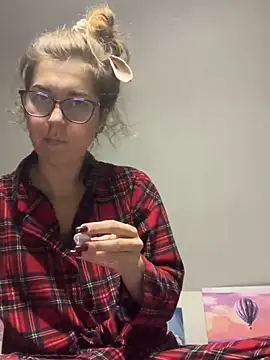 Snapshot of ur_pleasure_ chatting on December 7, 2024, 7:43 pm ur pleasure online show from December 7, 2024, 7:43 pm