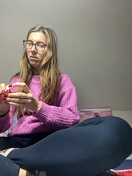 Snapshot of ur_pleasure_ chatting on December 15, 2024, 7:42 pm ur pleasure online show from December 15, 2024, 7:42 pm