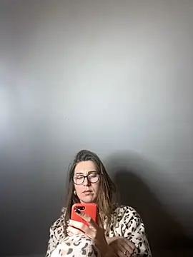 Snapshot of ur_pleasure_ chatting on December 28, 2024, 7:54 pm ur pleasure online show from December 28, 2024, 7:54 pm