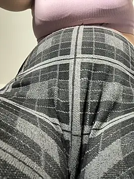 Snapshot of ur_pleasure_ chatting on February 5, 2025, 8:46 pm ur pleasure online show from February 5, 2025, 8:46 pm