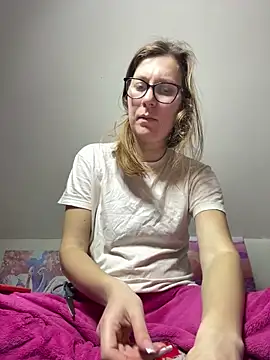 Snapshot of ur_pleasure_ chatting on February 12, 2025, 9:01 pm ur pleasure online show from February 12, 2025, 9:01 pm