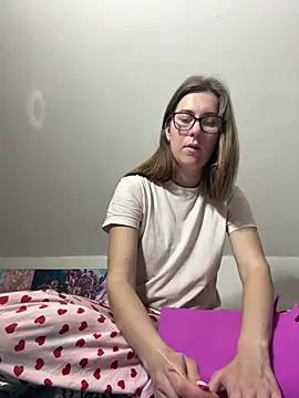 Snapshot of ur_pleasure_ chatting on March 17, 2025, 9:13 pm ur pleasure online show from March 17, 2025, 9:13 pm