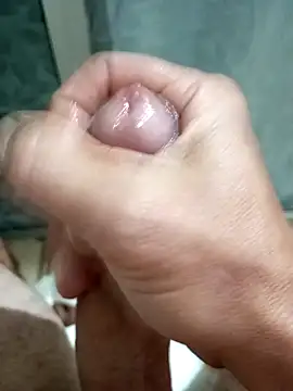 Snapshot of Din0071 chatting on January 30, 2025, 11:02 pm Din0071 online show from January 30, 2025, 11:02 pm