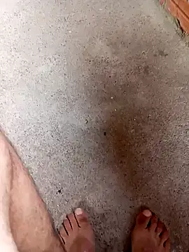 Snapshot of Din0071 chatting on February 5, 2025, 4:14 pm Din0071 online show from February 5, 2025, 4:14 pm