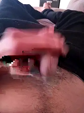 Snapshot of Din0071 chatting on November 12, 2025, 4:29 pm Din0071 online show from November 12, 2025, 4:29 pm