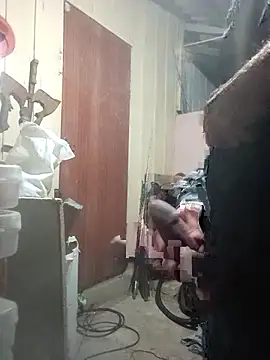 Snapshot of Din0071 chatting on February 23, 2026, 10:29 pm Din0071 online show from February 23, 2026, 10:29 pm