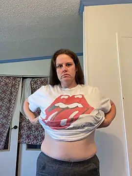 Snapshot of velvetta_ chatting on December 24, 2024, 3:58 pm velvetta  online show from December 24, 2024, 3:58 pm