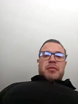 JonnyIronwood online show from December 4, 2024, 7:12 pm