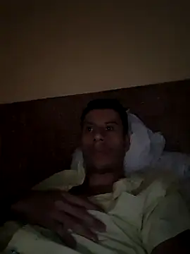 Snapshot of josehot151515 chatting on December 22, 2024, 7:11 am josehot151515 online show from December 22, 2024, 7:11 am